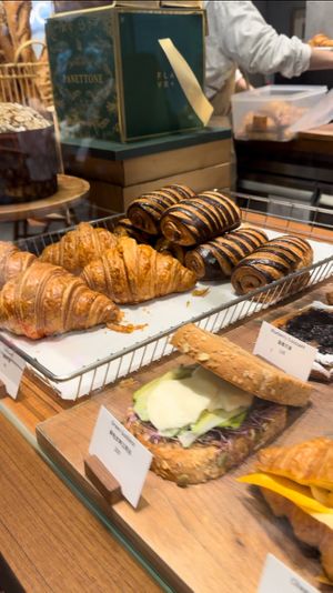 Croissant (plain and with chocolate), green goddess sandwich   at Preserve in Taipei