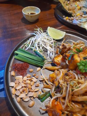 Vegan Pad Thai at RÊU Green Kitchen in Ho Chi Minh City