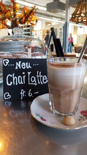 All hot drinks available with plantmilk at Verein Setzchaschte  in Grabs