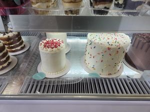 Vegan cakes at Hollywood Baked Goods in Kirkland
