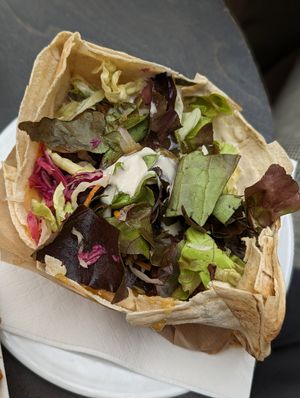 Falafel Schlossplatz with sesame at Vegi in Tubingen