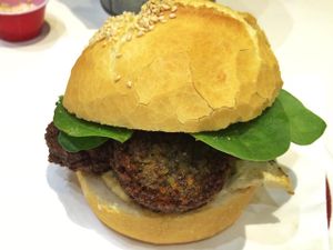 Lentil burguer, tofu, spinach at Pura Burguer in Bilbao