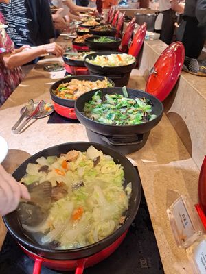 Dishes at the buffet at Yuan Vegetarian Restaurant in New Taipei City