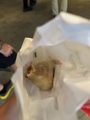 Celui là est bon at Spring Breeze Pine Moon Pavilion - Bai Ling Lu - 春风松月楼 in Shanghai