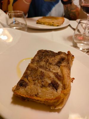 Lasagna cipolle e crema di fagioli neri at Il Lughino in Seregno
