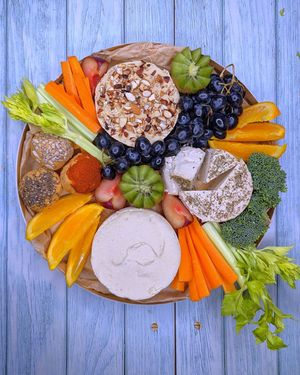 Delux Cashew cheese platter at Hélène's Delicacies - Pre-order only in Tallinn