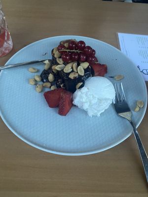 Veganer Schokoladen Brownie at The Green Garden in Salzburg