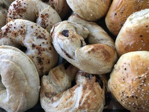 Sin concervadores o ablandadores 100% natural at GL Bagels in Guadalajara