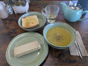 Lentil, coconut and parsnip soup w bread w olive oil and herbs and a Jasmin tea at The Leafy Stop in Wellington