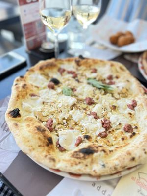 Pizza “La Pinuccio”   at Al Solito Porzio in Bari