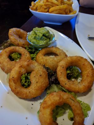 great onion rings and guacamole at Lily Burger in Berlin