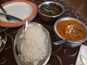 Dal saag (top) and vegetable korma (bottom) at Sabor da India in Funchal