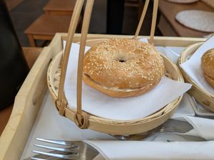 Vegan butter and jam bagel at SHAN SHAN in Madrid