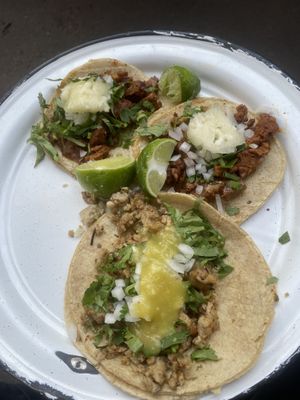 Great and filling tacos at Por Siempre Vegana - Food Stall in Mexico City