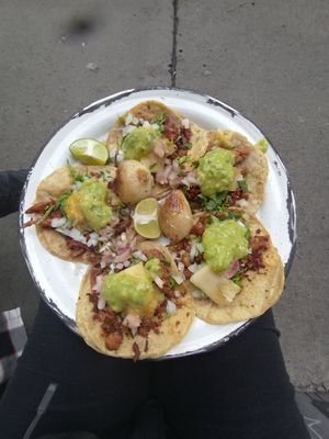 5 tacos at Por Siempre Vegana - Food Stall in Mexico City
