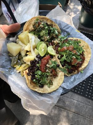 Yum at Por Siempre Vegana - Food Stall in Mexico City