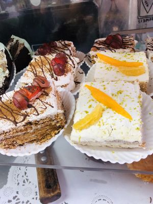 tiramisu  at Por Siempre Vegana - Food Stall in Mexico City