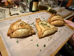 Mince ‘meat’ samosas  at Shlen - Chamberi in Madrid