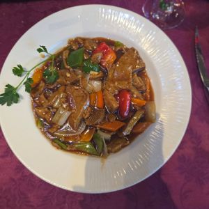 Vegan duck with veg at Restaurante Asia Delicious in Lanzarote