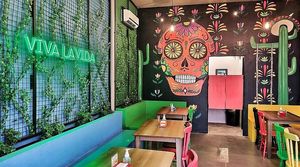 Interior at Picolocos Comida Mexicana in Londrina