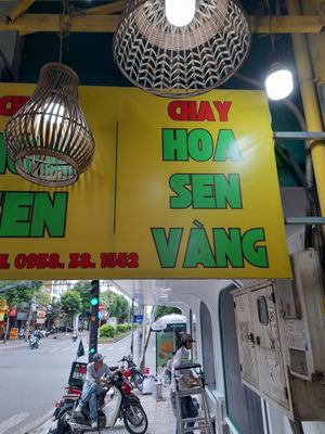 Sign outside at Ưu Đàm Hoa in Ho Chi Minh City
