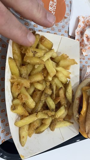 Natürlich, unheimlich viele Mini Pommes 🍟   at BETR Burger  in Hamburg