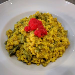 barley risotto with plenty of asparagus and a spoonful of caviar at Tapaste in Tenerife