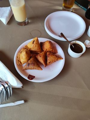 Punjabi Samosa at Five Chutneys - Mambo Cafe in Karatu
