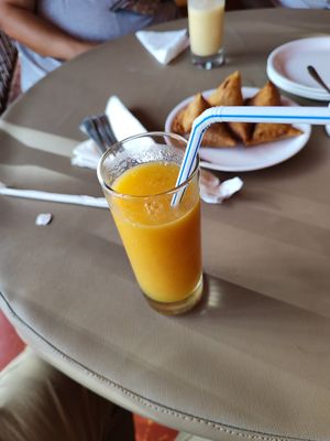 Fresh Juice at Five Chutneys - Mambo Cafe in Karatu