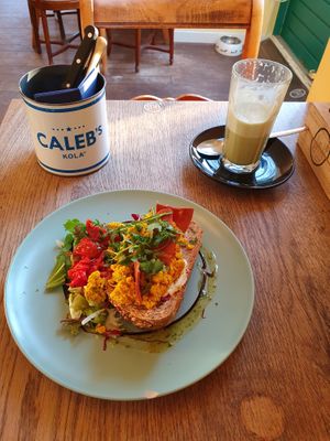 The 'Broodje Scrambled Tofu' at Tati in Nijmegen