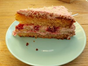 'Witte Choco Frambozentaart' at Tati in Nijmegen