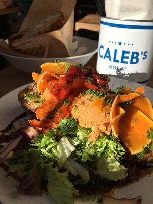 Bread with houmous and muhammara   at Tati in Nijmegen