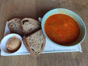 Pindasoep + brood + humus at Tati in Nijmegen