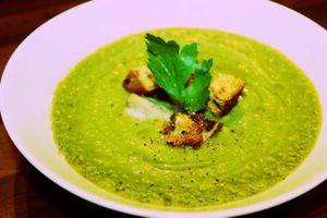 Organic Livity is London's premier organic Holistic Gourmet Patisserie
specialised in quality, creativity & wellness - Meaning, all our food is
handcrafted with Love by our artisan Chefs to the finest cuisine. 
Organic Livity gastronomy is about R at Organic Livity - Brick Lane in East London