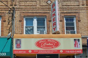 awning and sign at Rose Valley Cakes in Queens
