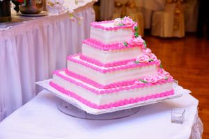 Vegan wedding cake at Rose Valley Cakes in Queens