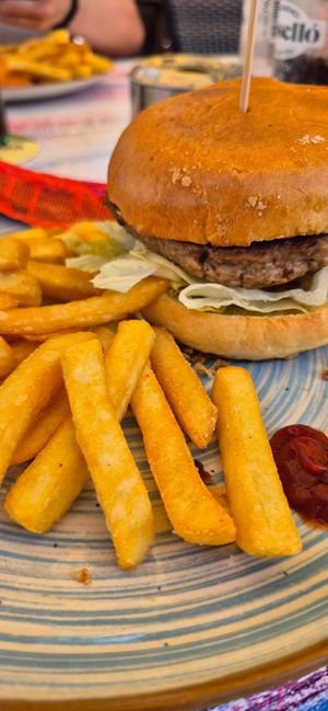 Veggu Burger at Münchner Kindl Strandfigur in Mallorca