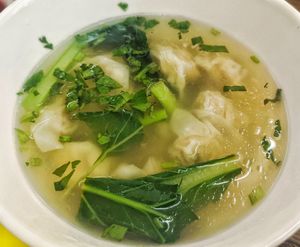 Vegan wanton soup at Vege Yong Tau Foo - 美味園釀豆腐 in Kuching