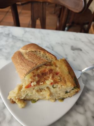 Pincho de tortilla at Cafe Atelier in Salamanca