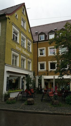 Geschmackeria outside seating at Zarah's Gschmackeria in Kempten