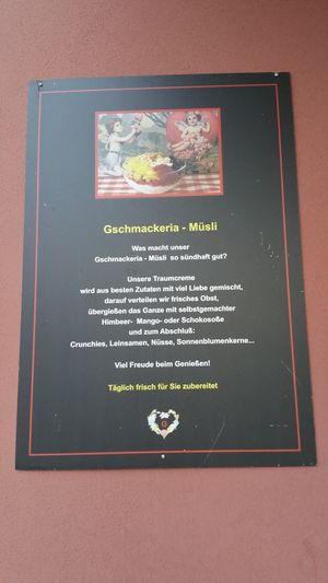 geschmackerei musli options at Zarah's Gschmackeria in Kempten