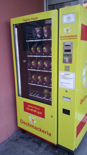 their food machine in Kempten city at Zarah's Gschmackeria in Kempten