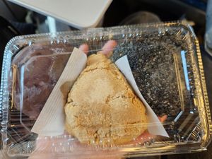 The three Ohagi flavours, from left to right: red bean paste, soyflour, black sesame at Sweet Café Okanishi in Odawara