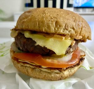 Cheeseburger at Krave  in Dubai