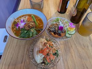 Ramen, bao and crispy chicken at House of Seitan - Piwna in Gdansk