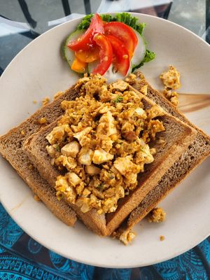 Tofu scramble at Wall Street Cafe & Bar in Pokhara