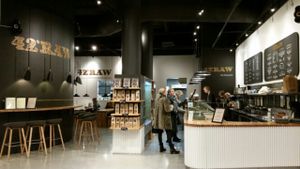 outside at 42°Raw in Hellerup