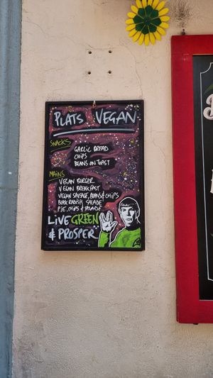 Vegan options at The Beehive in Montpellier
