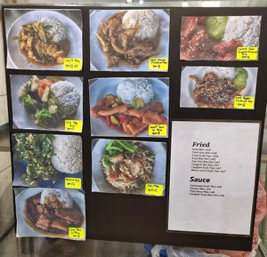 Assorted vegan rice at Vegetarian Ah Gui - 啊貴素食 in Kuching