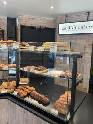   at Land & Monkeys in Aix-en-provence